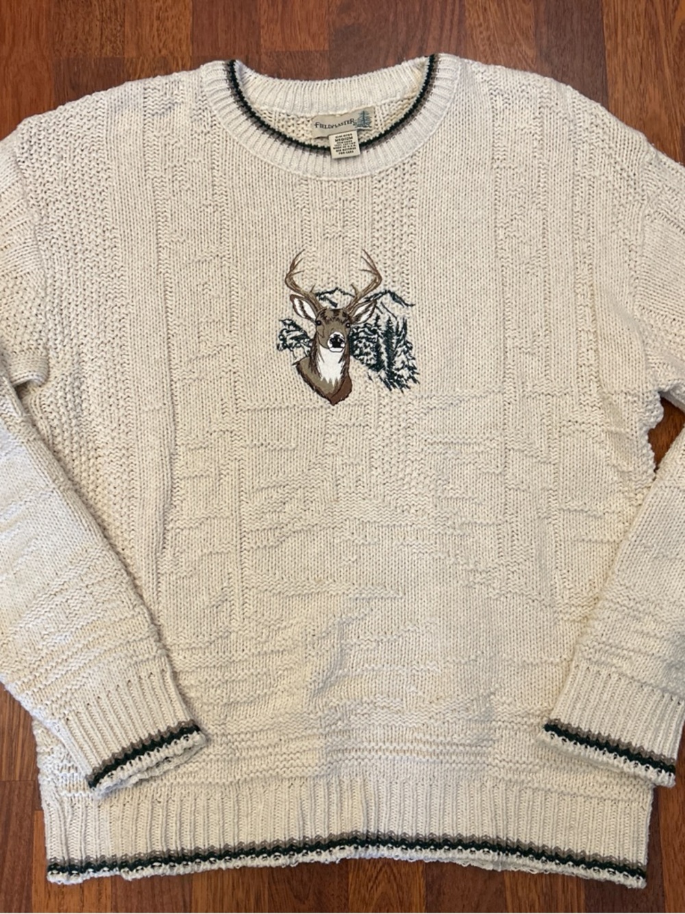 Vintage Fieldmaster Sweater Mens Medium Embroidered Deer Crewneck Made in USA